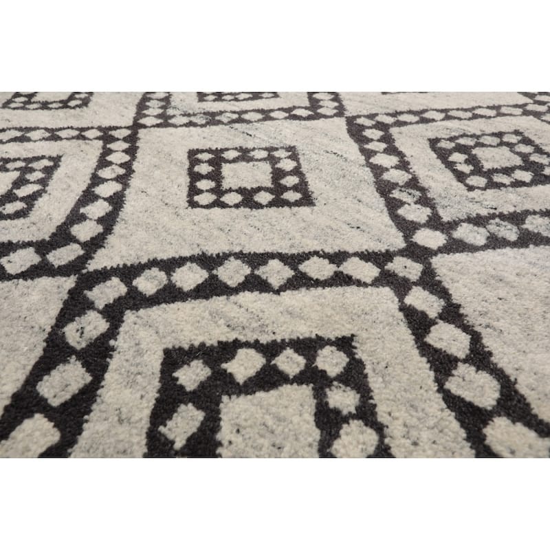 Hand Knotted Tibetan Wool Modern & Contemporary Oriental Rug (8x10) - 8' 4'' x 10' 3''
