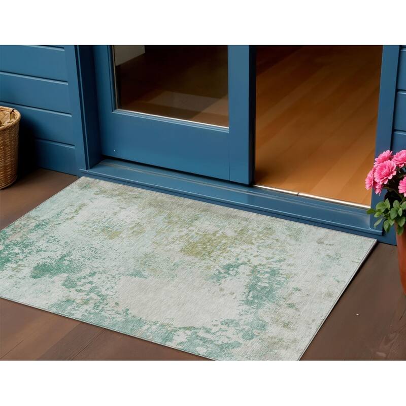 HomeRoots Abstract Transitional Rectangle Outdoor Rug - 3' x 5'