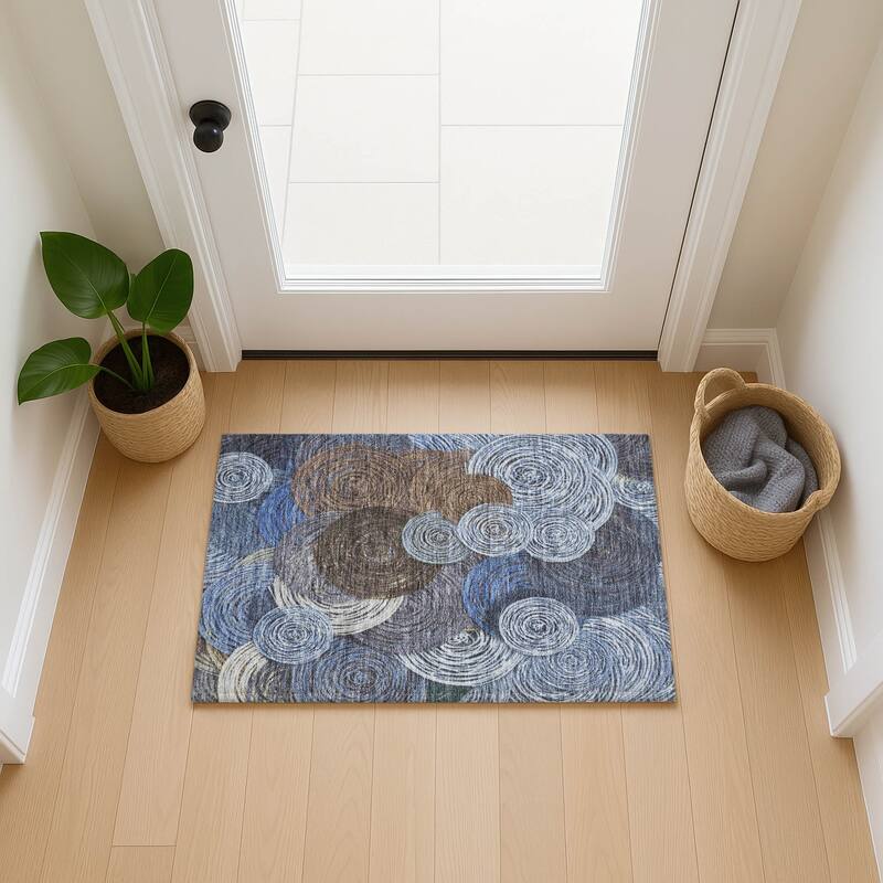 Machine Washable Indoor/ Outdoor Modern Twister Chantille Rug
