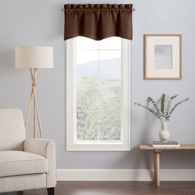 Eclipse Kendall Solid Scalloped Valance
