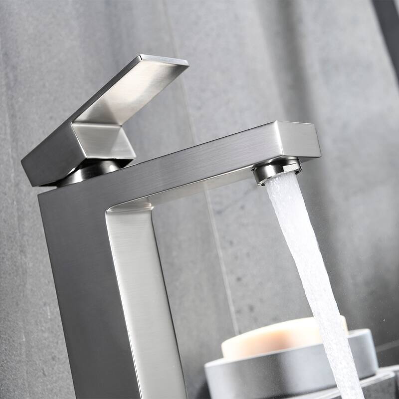 Clihome Single Hole Vessel Sink Faucets with Deck Plate