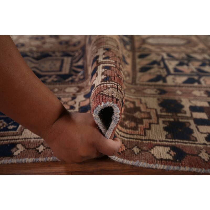 Bakhtiari Persian Vintage Rug Hand-Knotted Traditional Wool Carpet - 6'9"x 10'1"