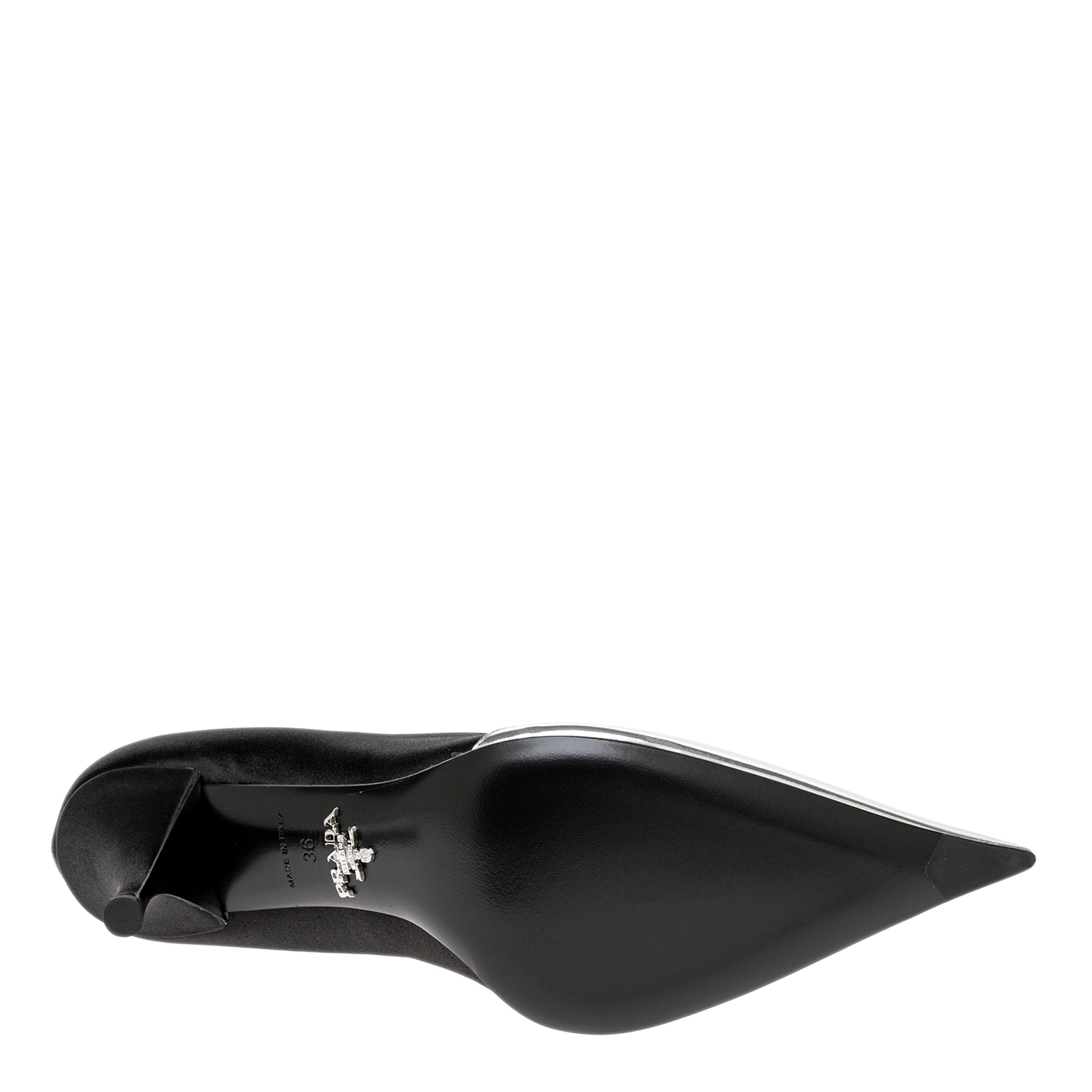 Prada Satin and Metallic Leather Pumps - Overstock - 43005282