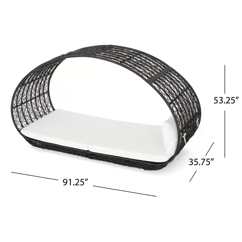 Roomfitters Outdoor Wicker Canopy Daybed with Cushions and Open Circle Frame