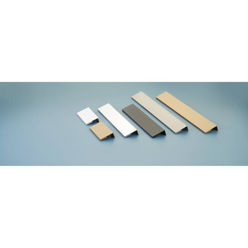 Schaub and Company 211047 Borde 1-1/4" Center to Center Luxury Sleek