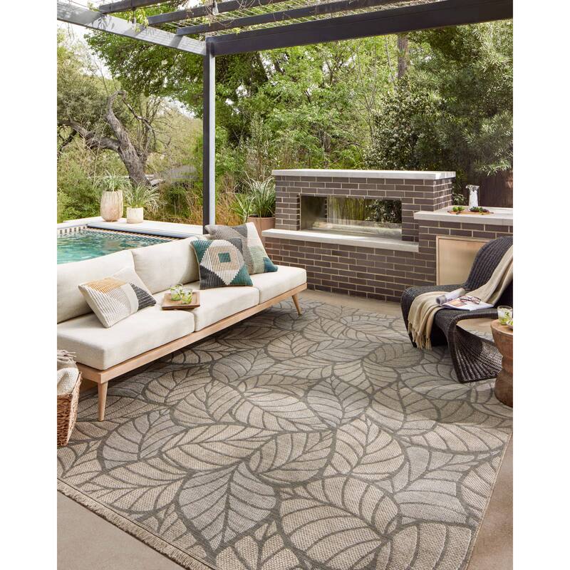 Alexander Home Dana Indoor / Outdoor Tropical Area Rug - 6'-4" x 9'-2"