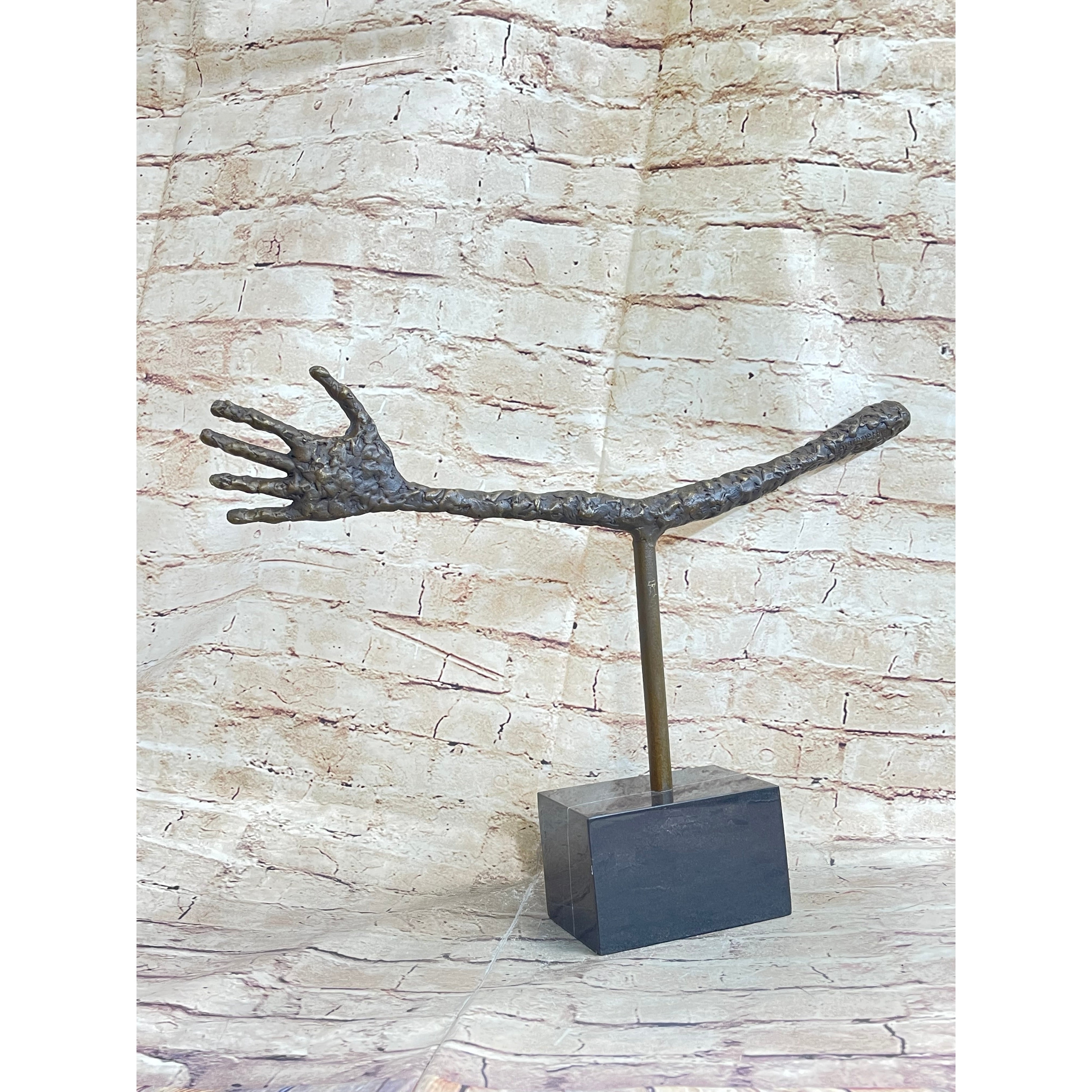 La Main By Alberto Giacometti - Bronze Metal Sculpture On Marble Base