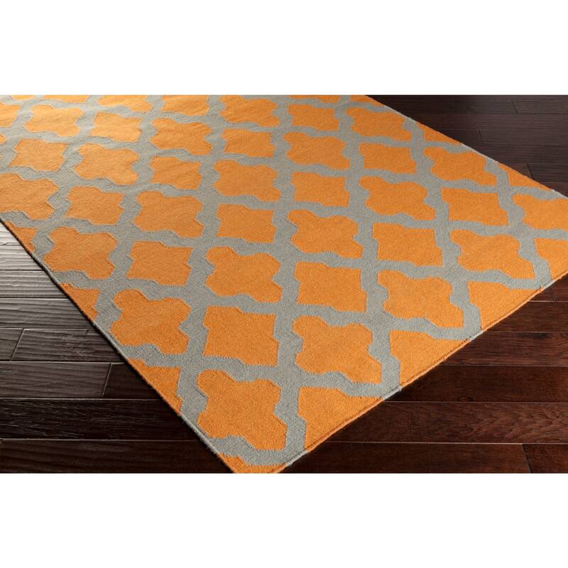 Hand-Woven Ashley Lattice Reverisble Flatweave Wool Area Rug - 5' x 8'