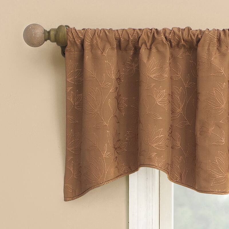 Sun Zero Bronte Floral Jacquard Total Blackout Rod Pocket 1-Piece Curtain Valance