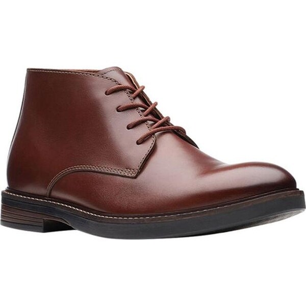 clarks paulson mid chukka boot