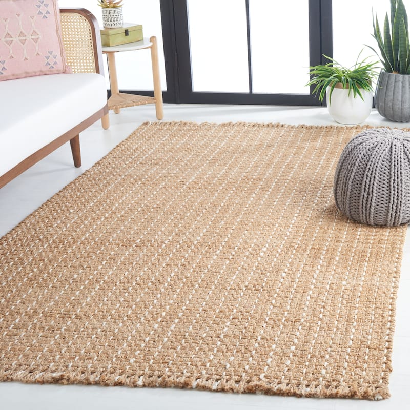 SAFAVIEH Handmade Natural Fiber Anneliese Casual Jute Rug - 6' x 9' - Natural/Bleach
