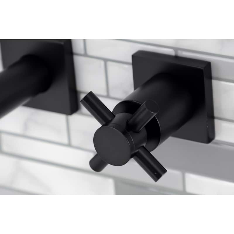 Concord 3-Hole Wall Mount Roman Tub Faucet in Polished Brass