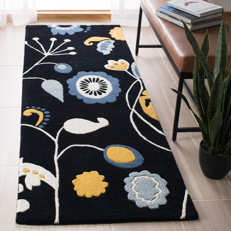 SAFAVIEH Handmade Soho Kaleena Floral N.Z. Wool Rug - 2'6" x 8' Runner - Black/Multi