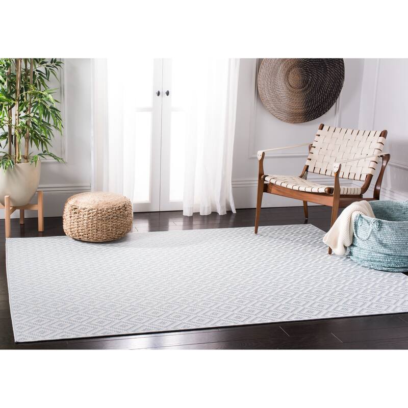 Martha Stewart by SAFAVIEH Washable Suzete Indoor/ Outdoor Waterproof Rug