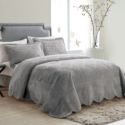 VCNY Westland Plush Quilted Bedspread Set