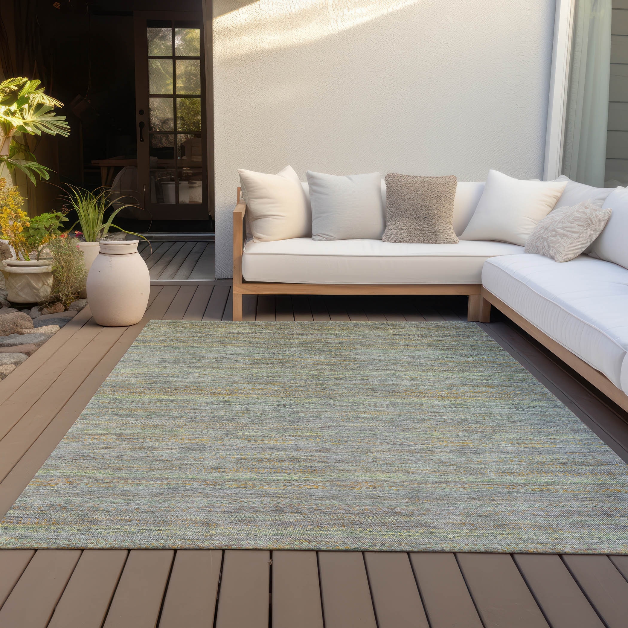 Machine Washable Indoor/Outdoor Modern Stripes Chantille Rug