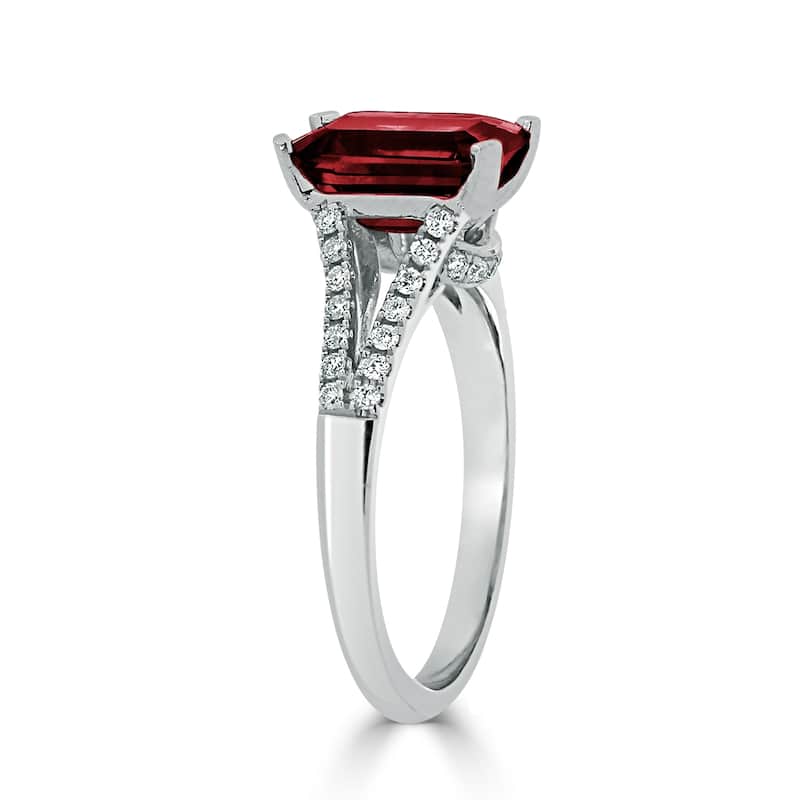 Auriya 2 1/8ct Fancy Emerald-cut Garnet Gemstone and Diamond Engagement Ring 1/4ctw 14k Gold