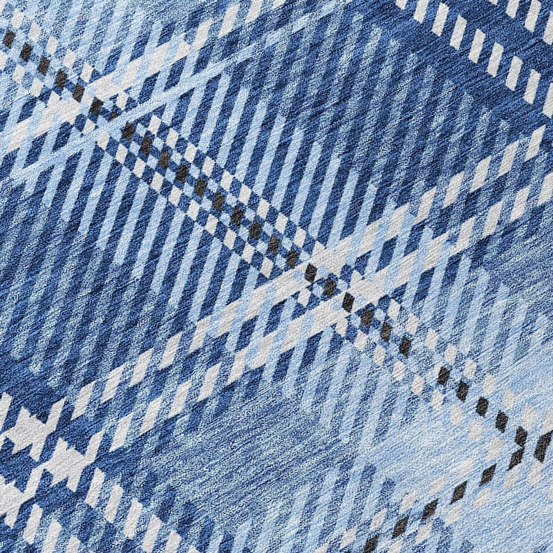 Machine Washable Indoor/ Outdoor Chantille Plaid Cozy Rug