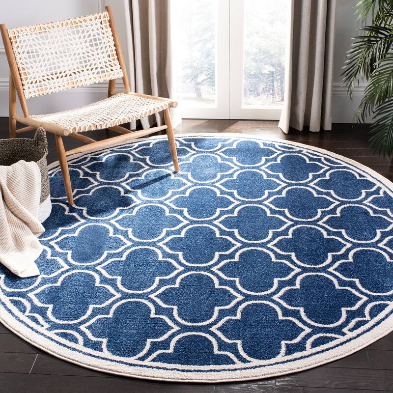SAFAVIEH, Amherst Doraline Modern Rug - 7' Round - Navy/Ivory