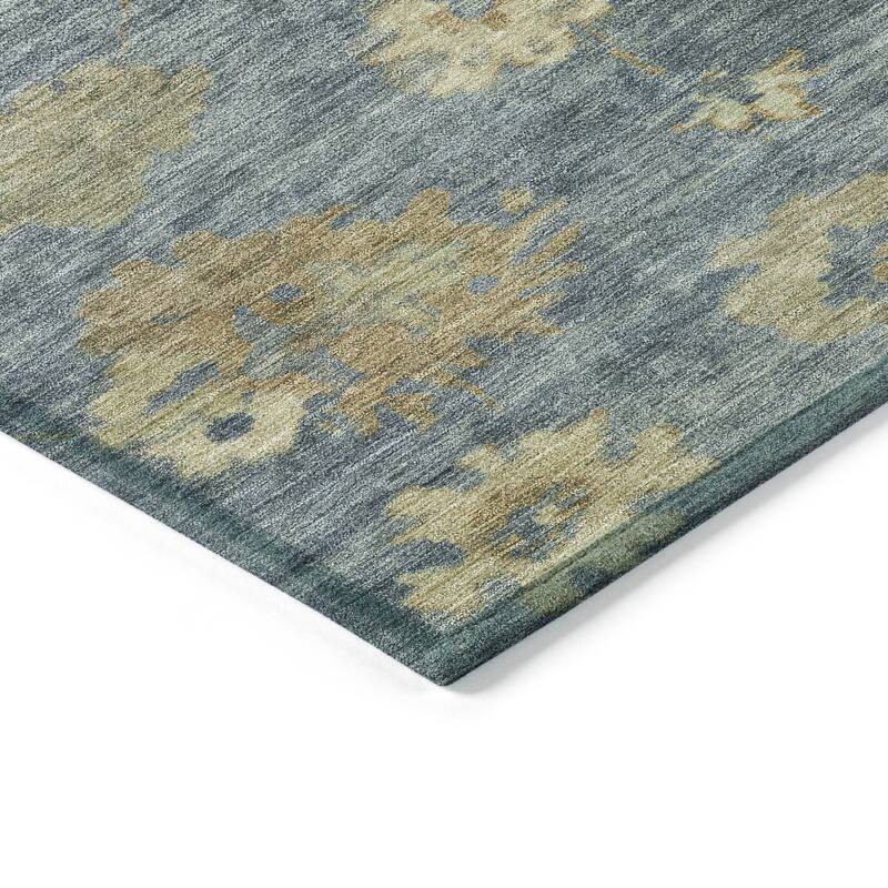 Machine Washable Indoor/ Outdoor Casual Traditional Chantille Rug
