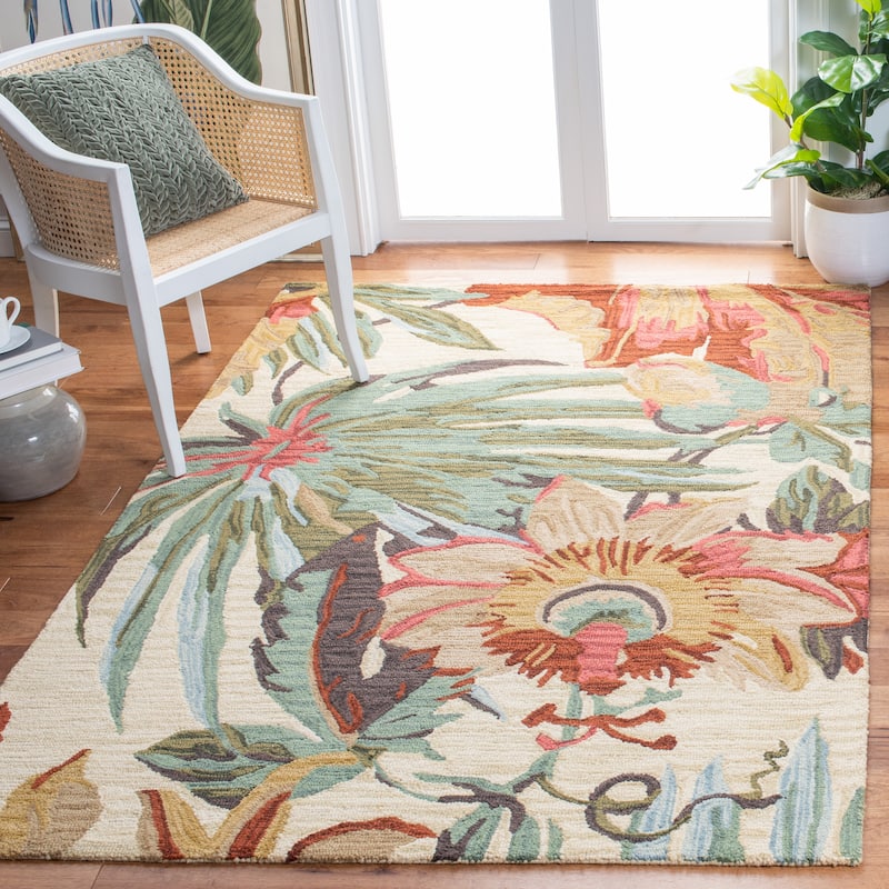 SAFAVIEH Handmade Jardin Kristell Country Floral Wool Rug - 5' x 8' - Ivory/Multi