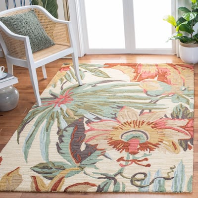 SAFAVIEH Handmade Jardin Nallely Country Floral Wool Rug