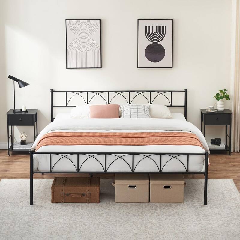 Twin Size Sturdy Modern Stylish Iron Bed Frame with Headboard