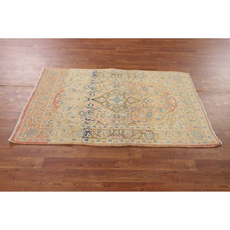 Kashan Persian Accent Rug Hand-Knotted Wool Carpet - 3'3" x 4'11"