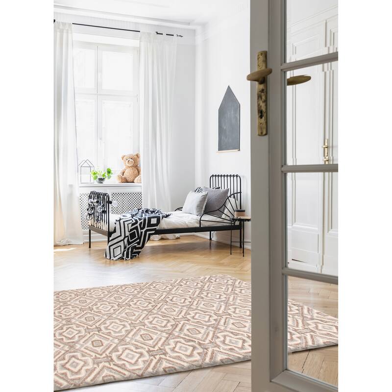 ECARPETGALLERY Hand-knotted Tangier Cream Wool Rug - 5'0 x 8'2