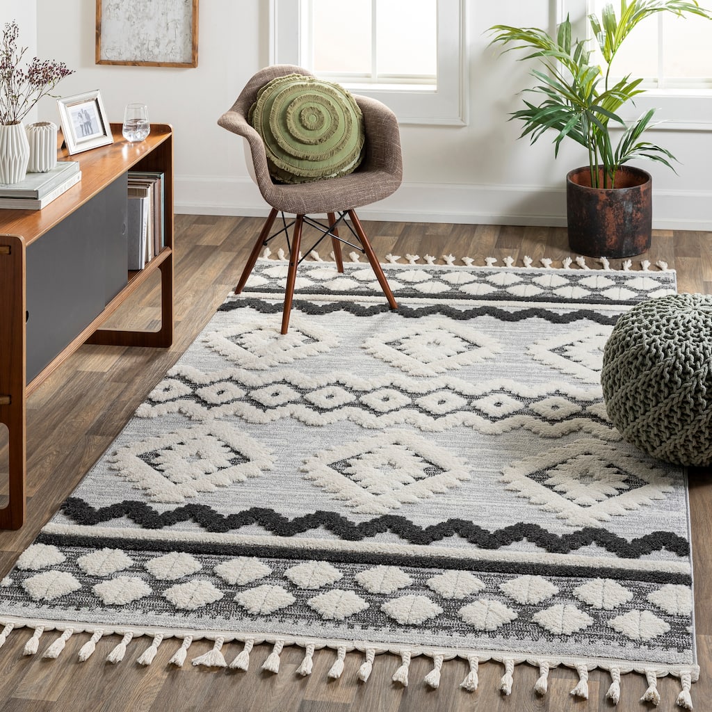 Livabliss Inigo Rustic Geometric Area Rug