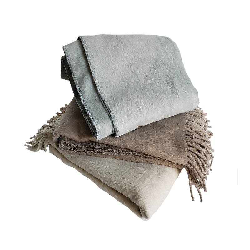 Plaza Collection Pure Silk Throw and Blanket