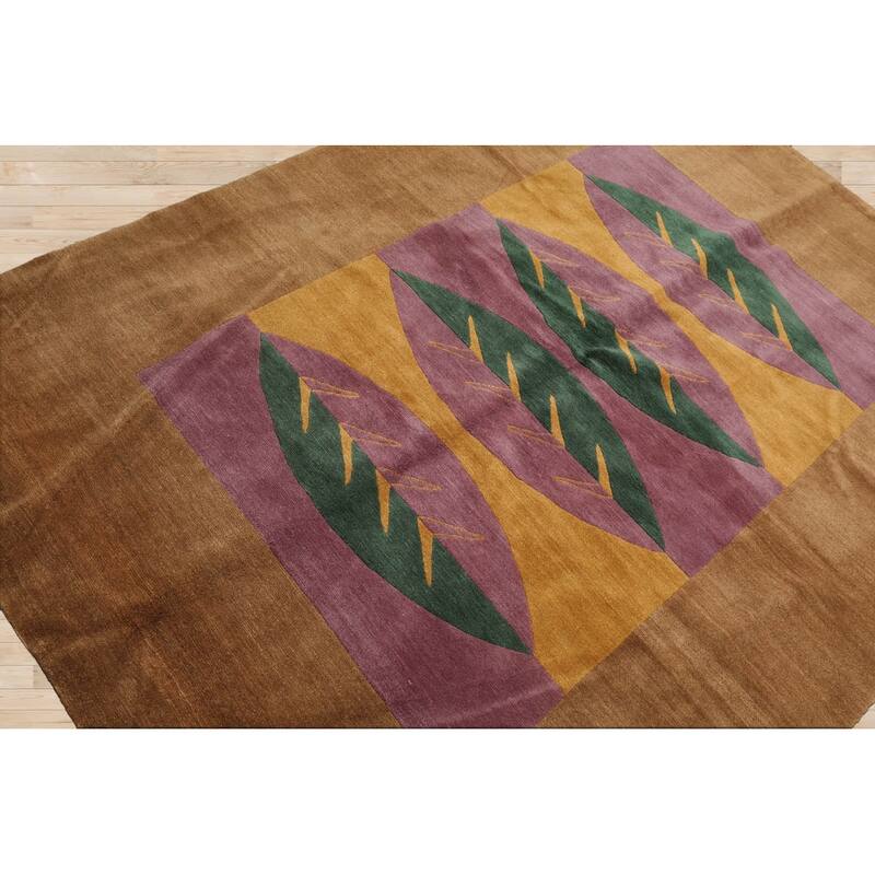 Hand Knotted Michaelian & Kohlberg Lavander Tibetan Wool Area Rug - 5' 2'' x 7'