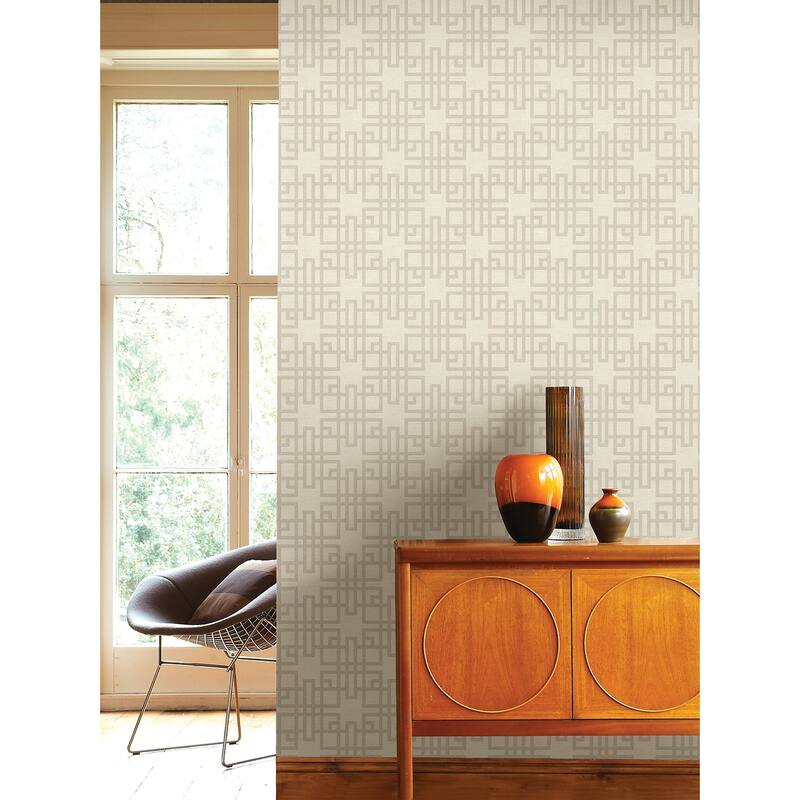 Advantage Mana White Trellis Wallpaper - 20.9in x 396in x 0.025in - 20.9in x 396in x 0.025in