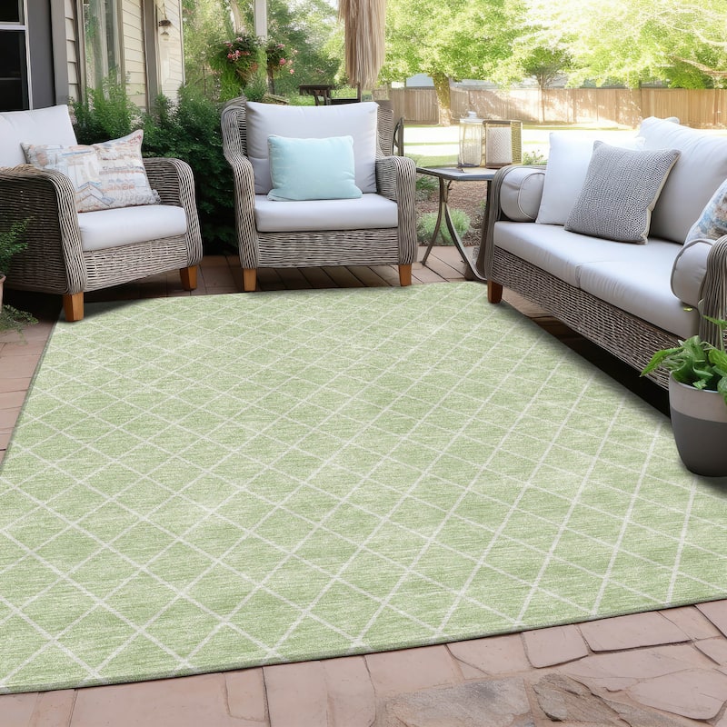 Machine Washable Indoor/ Outdoor Chantille Diamond Trellis Rug - Mint - 5' x 7'6"