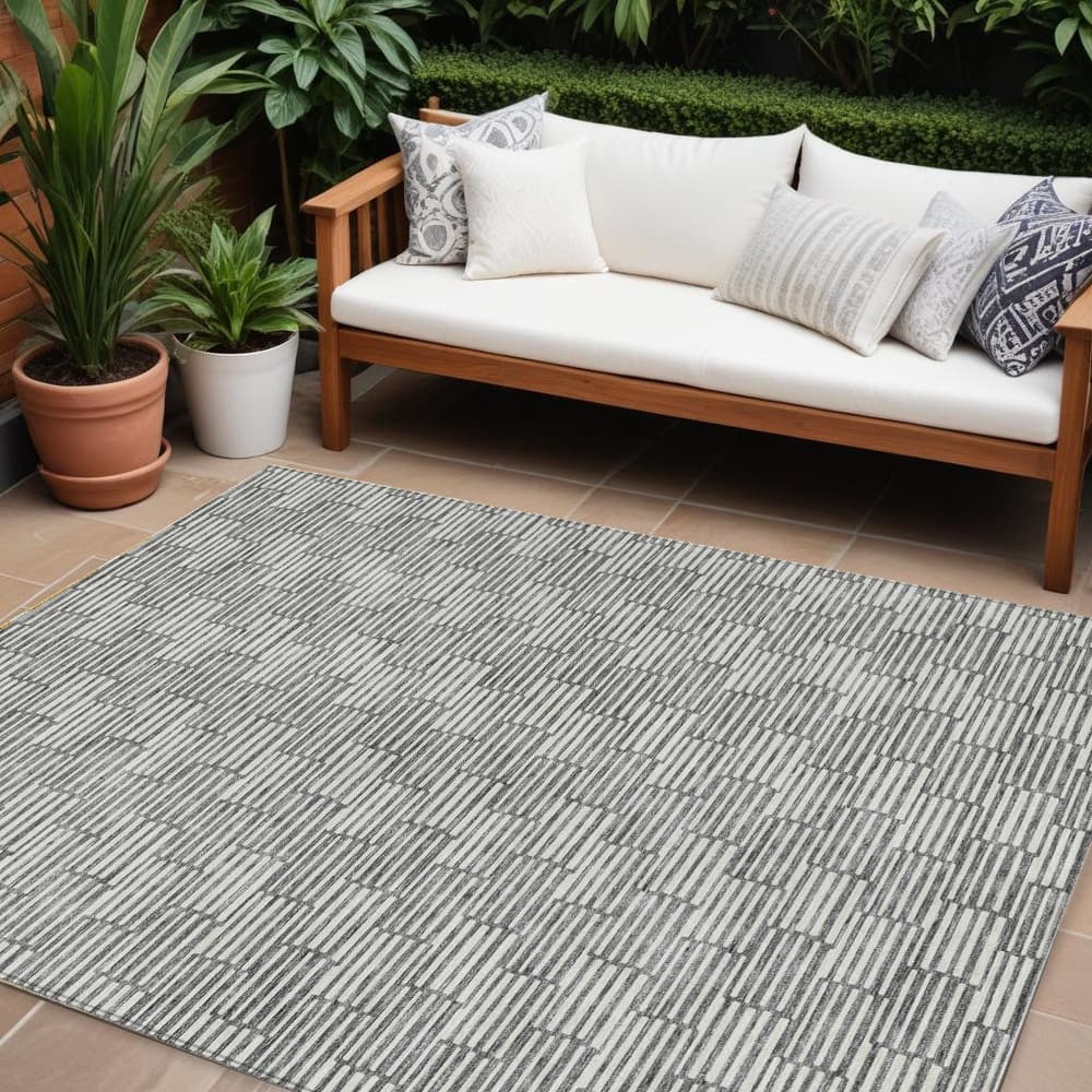 HomeRoots Geometric Transitional Rectangle Outdoor Rug