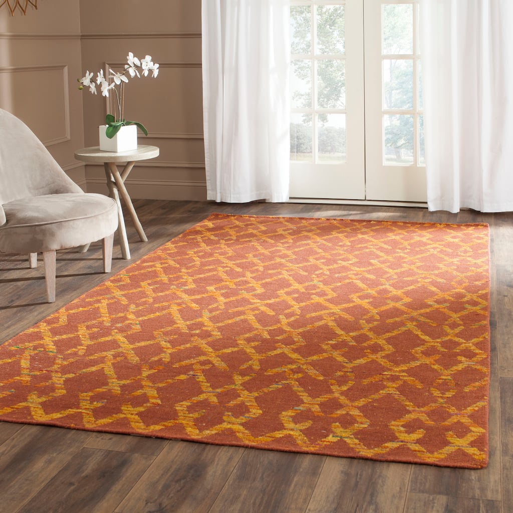 SAFAVIEH Handmade Straw Patch Danyell Modern Wool Rug