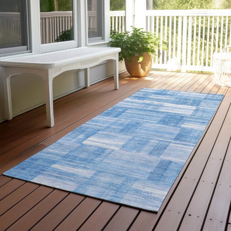Machine Washable Indoor/ Outdoor Solid Hatches Chantille Rug - Denim - 2'3" x 7'6"