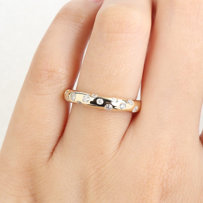 Miadora 1/3ct TW Diamond Band in 10k Yellow Gold