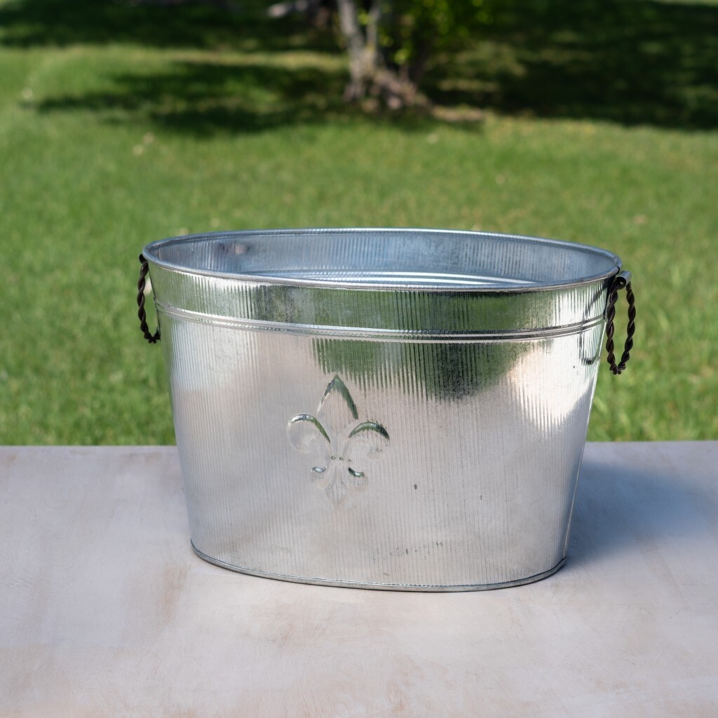 Oval Silver Ribbed Fleur De Lis Beverage Tub Oval Silver Ribbed Fleur De Lis Beverage Tub