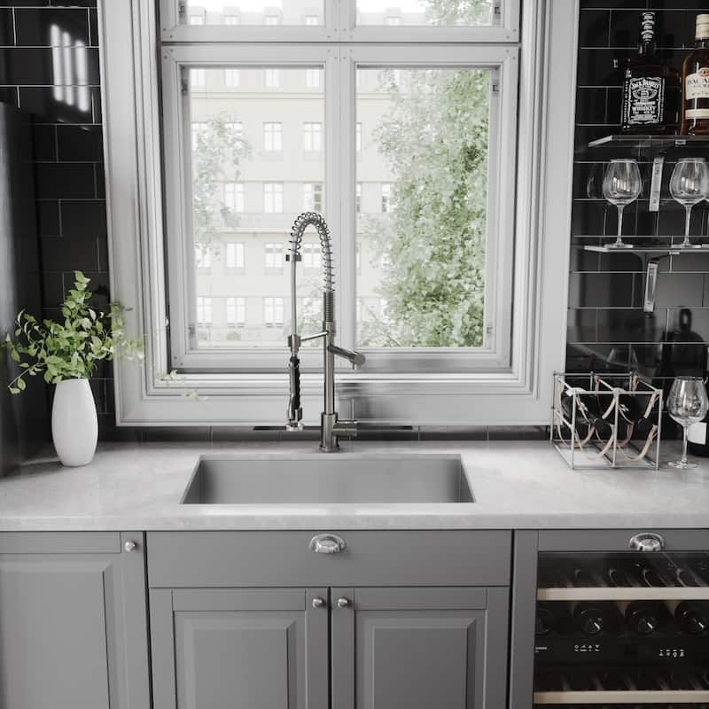 VIGO Zurich 27" H Single Handle Pull-Down Sprayer Kitchen Faucet