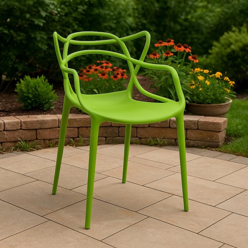 Set of 4 Modern Stackable Dining Chairs, Contemporary Plastic Patio Chair for Indoor Kitchen or Outdoor use, Green