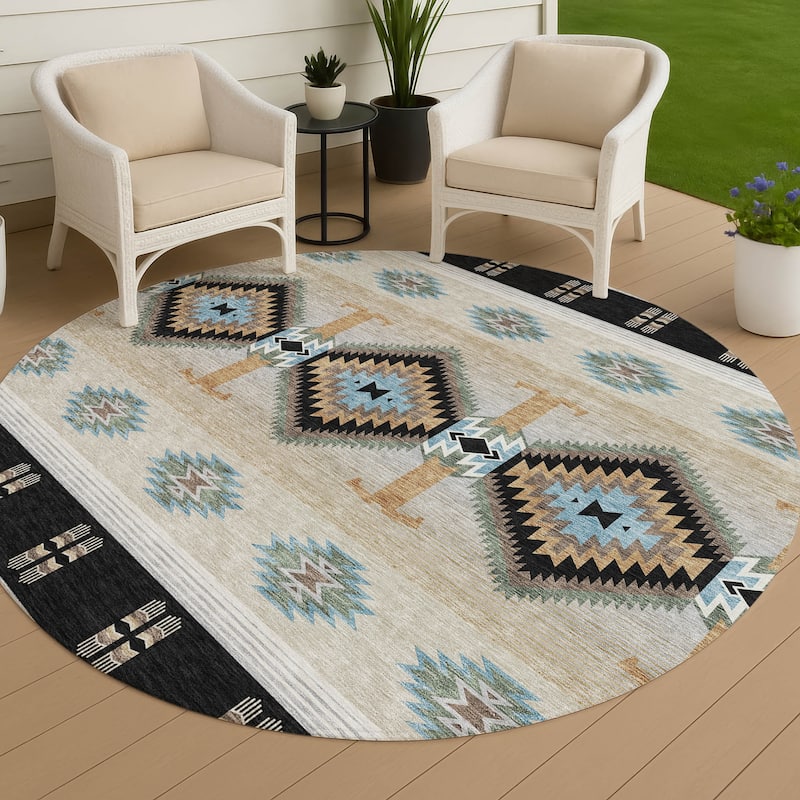 Machine Washable Indoor/ Outdoor Global Chennai Chantille Rug - Black - 8' x 8'