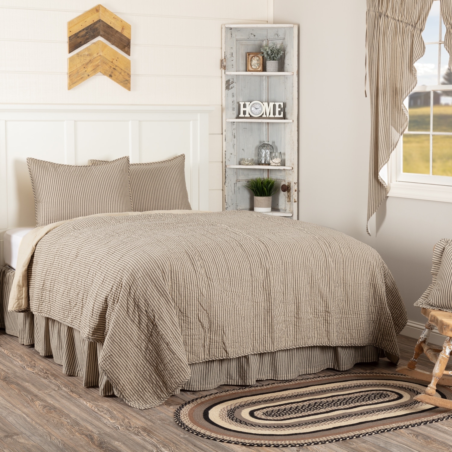 Sawyer Mill Cotton Stripe Quilt Set