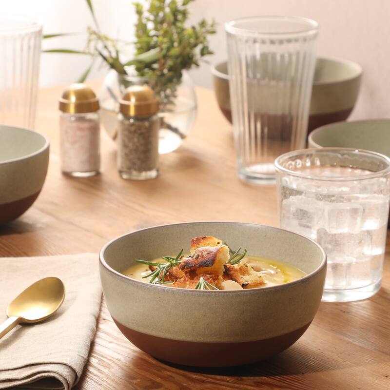 Gibson Elite William Crest 4 Piece Cereal Bowl Set, 6.25" Round Stoneware Reactive Glaze Finish, Soup, Dessert & Snack Bowls