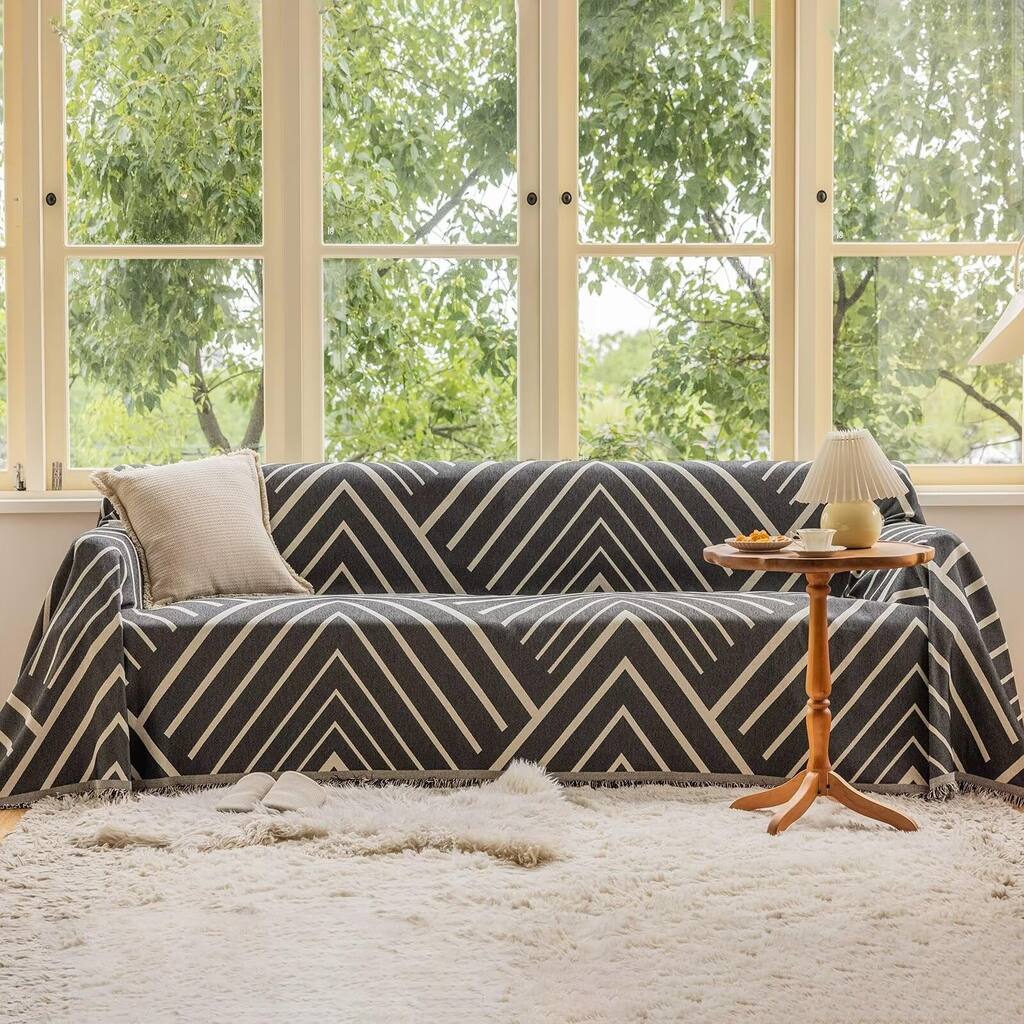 Modern Geometric Couch Slipcover Black Beige Cream Arrow Herringbone,Skin-Friendly Fur Resistant & Non Slip Sectional