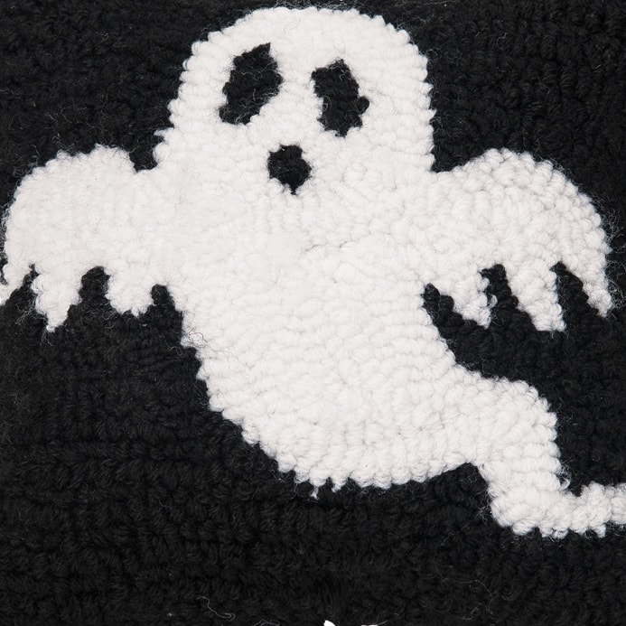 8" x 8" Spooky Ghost Hooked Pillow