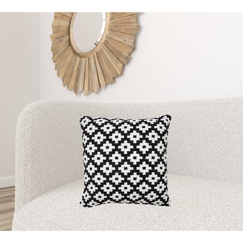HomeRoots 20" X 20" Black And White 100% Cotton Geometric Zippered Pillow
