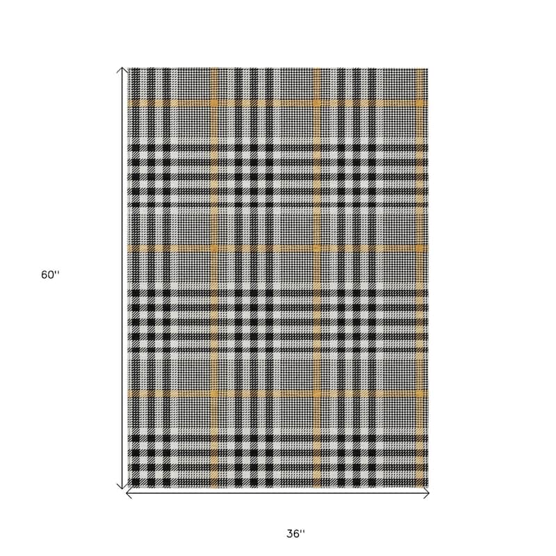 HomeRoots Plaid Transitional Rectangle Outdoor Rug