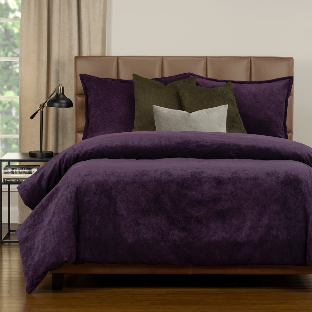 Mixology Padma 7 Piece Duvet Cover and Insert Set