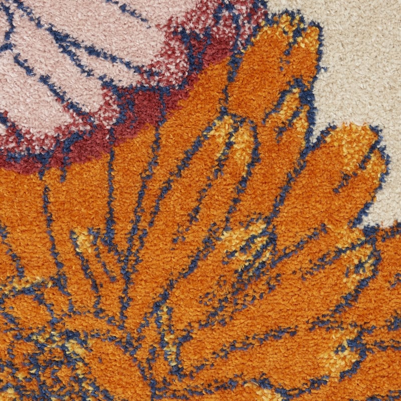 Power Loomed Floral Traditional Low Pile Area Rug